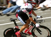 字母哥焦点对战，巴特勒与30激战G2分钟，比赛局势复杂胜负难料！比赛高潮迭起